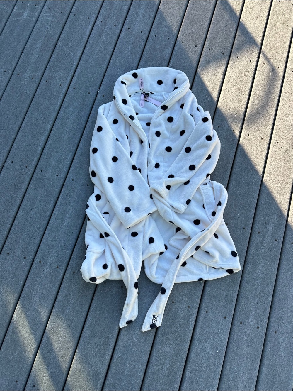 Victoria's Secret White and Black Polka Dot Plush Robe